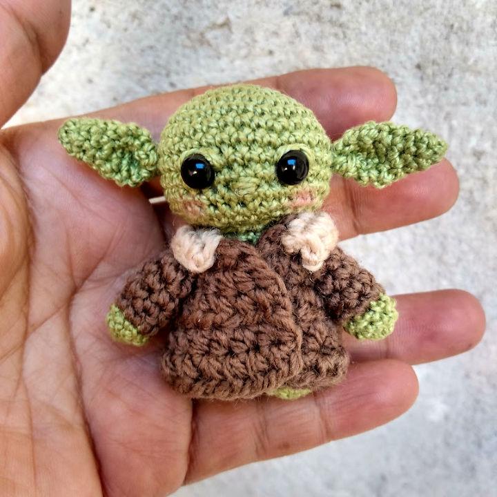 Baby Yoda Llavero Pattern