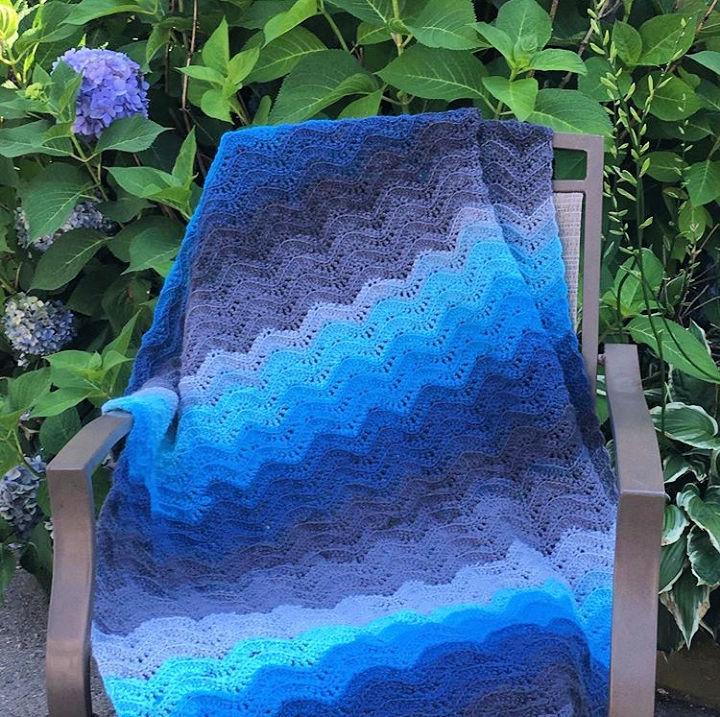 Chevron Baby Blanket Crochet Pattern