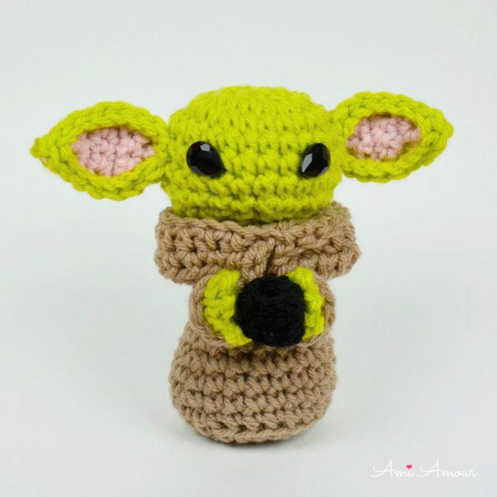 Crochet Baby Yoda Amigurumi Pattern