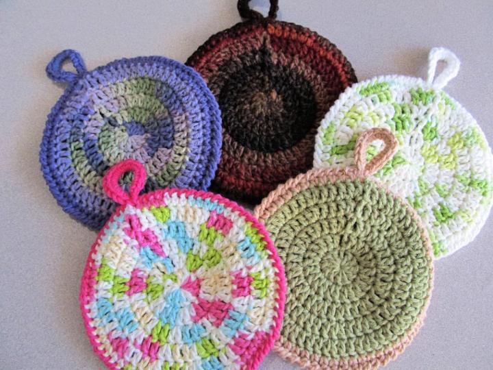 25 Free Crochet Potholder Patterns - Crochet Me