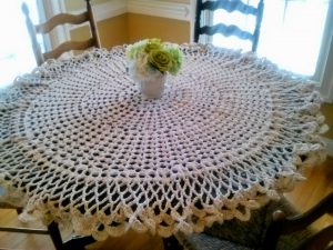 25 Free Crochet Tablecloth Patterns - Crochet Me