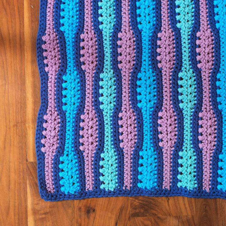Crochet Textured Waves Rug