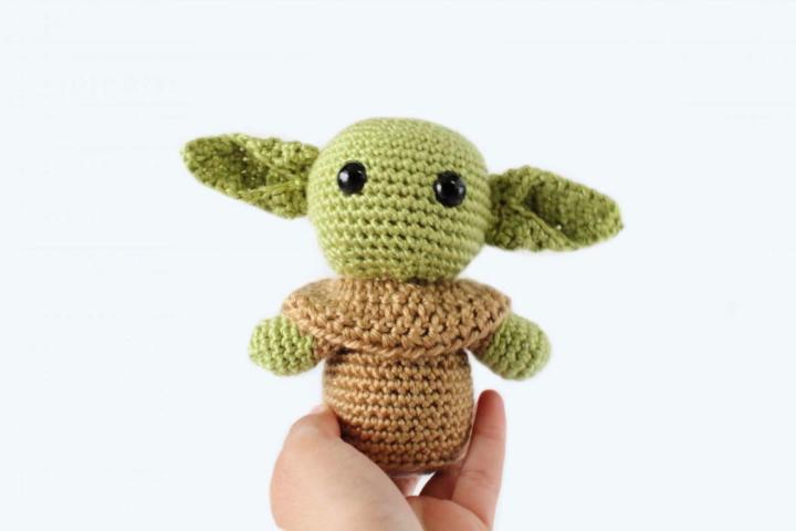 How to Corchet Baby Yoda