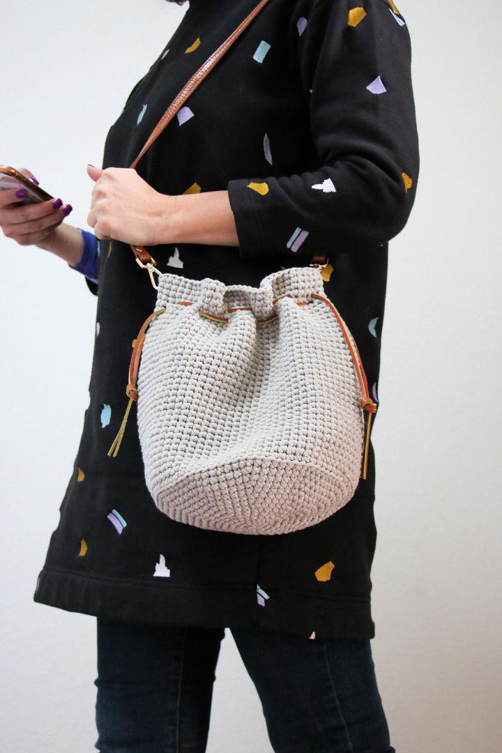 Crochet Drawstring Bag