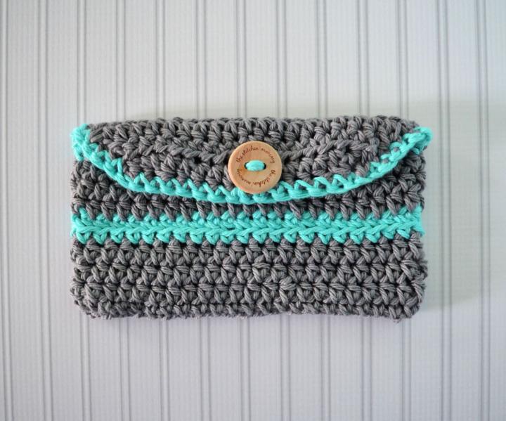 Crochet Mini Clutch Purse