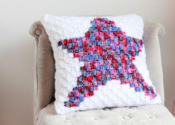 Star C2C Crochet Pillow Free Pattern