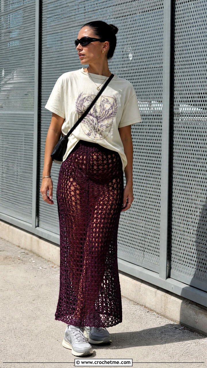 Crochet Maxi Skirt With Graphic T Shirt - 35 crochet summer clothes and outfit ideas