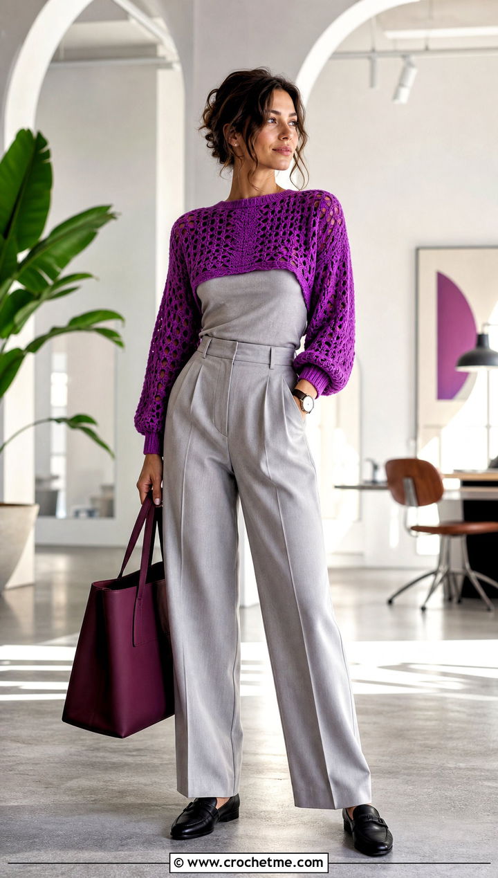 Cropped Crochet Sweater With Pleated Trousers - 30 spring crochet sweater outfit ideas