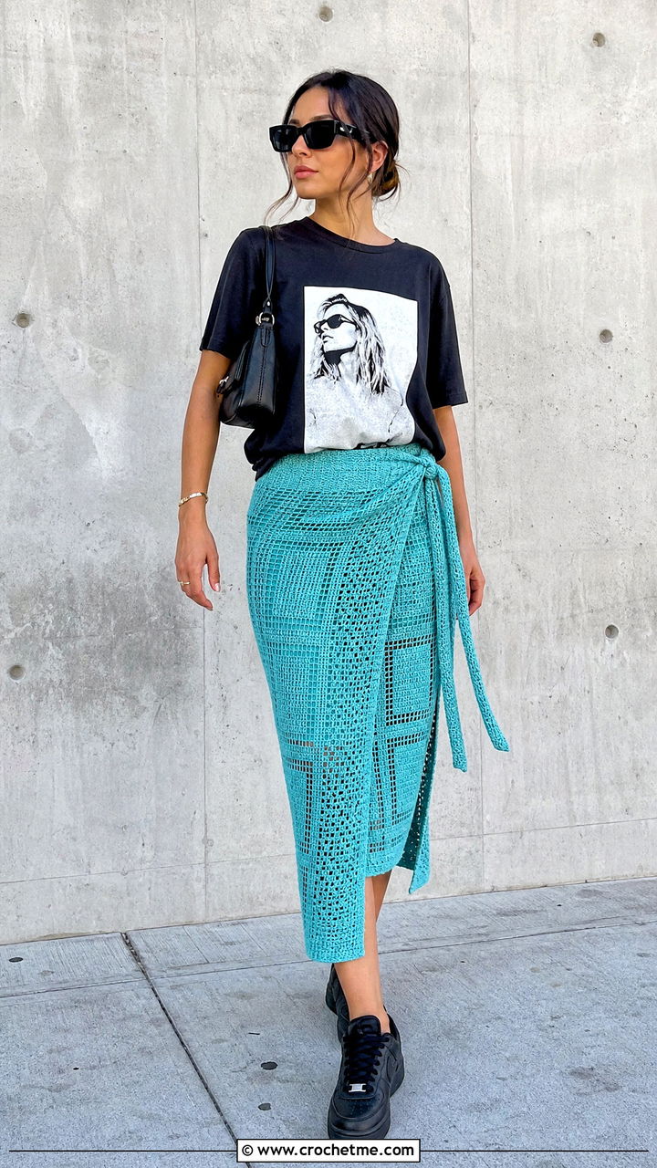 Filet Crochet Midi Wrap Skirt With Graphic T Shirt - 35 crochet wrap skirt outfit ideas