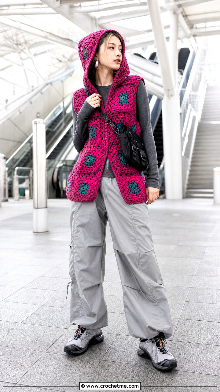 Hooded Granny Square Vest With Parachute Pants - 35 granny square vest outfit ideas