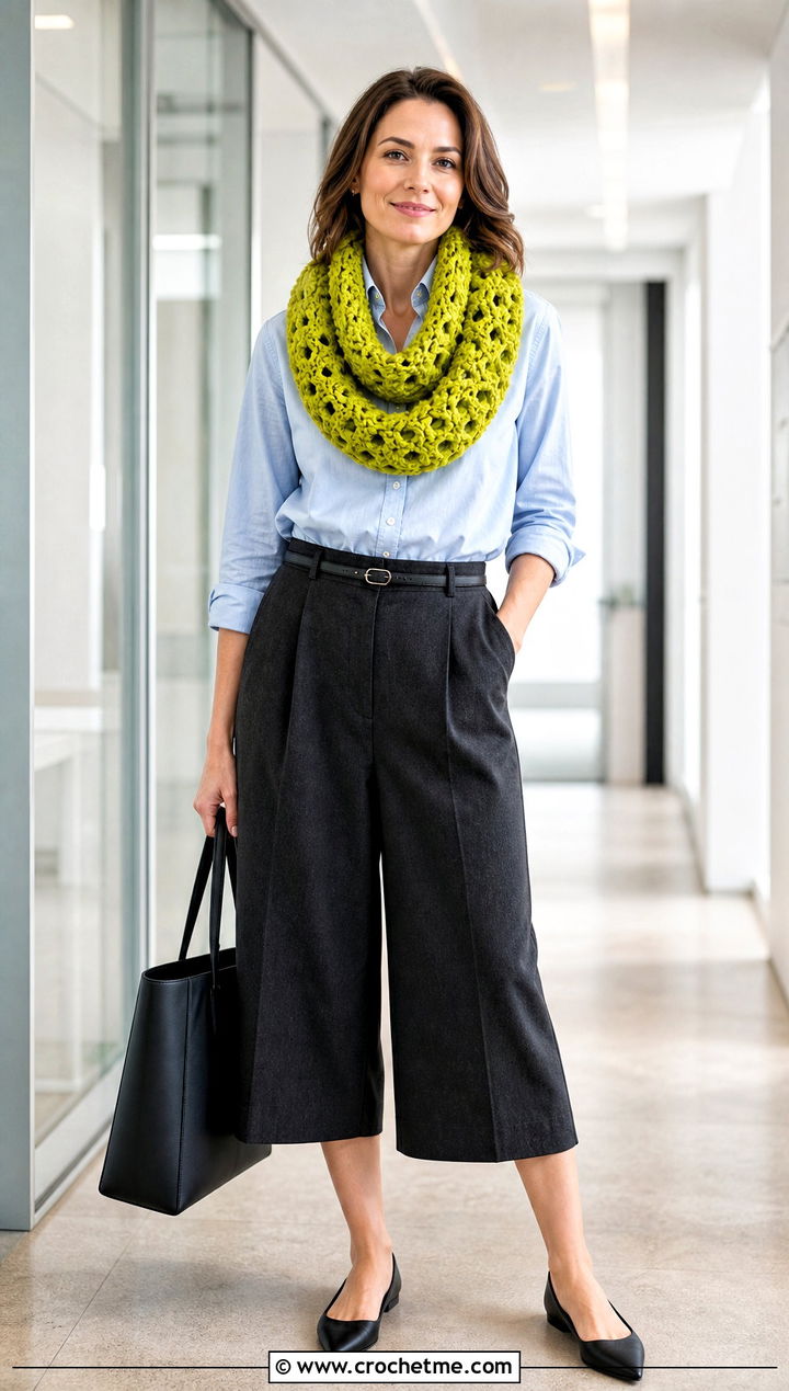 Open Stitch Bulky Crochet Cowl With Culottes - 20 Bulky Crochet Cowl outfit ideas