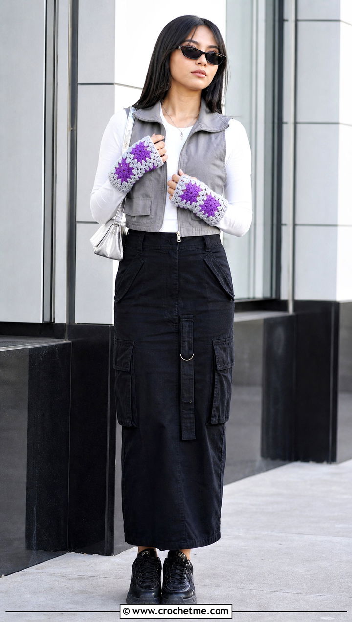 Star Center Granny Square Fingerless Gloves With Cargo Skirt - 35 granny square fingerless gloves outfit ideas